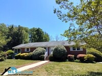 Building Photo - 101 W Roosevelt St