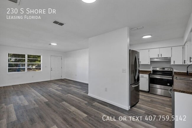 Building Photo - 230 S Shore Dr