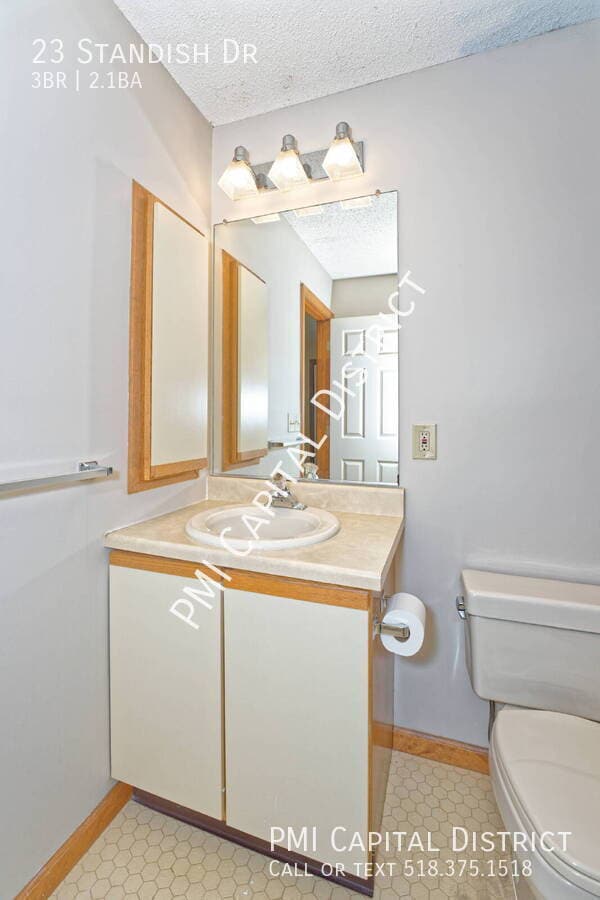 Building Photo - 23 Standish Dr