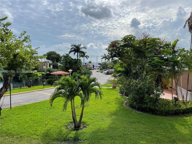 Building Photo - 4920 NW 79th Ave
