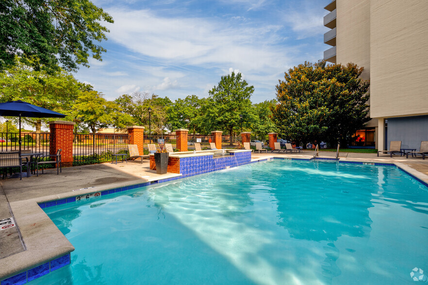 Pool - Beacon303 at Olde Towne