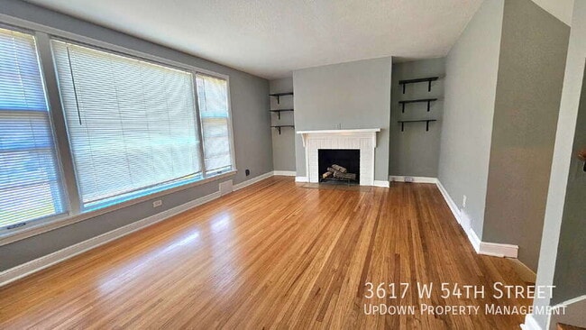Building Photo - 3617 W 54th St