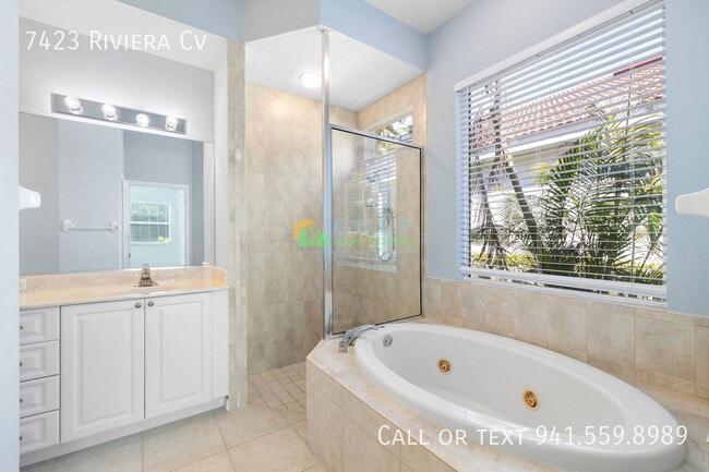 Building Photo - 7423 Riviera Cove