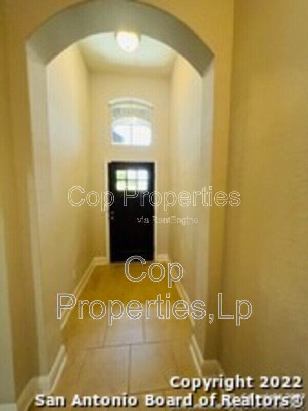 Building Photo - 8221 Dublin Forest