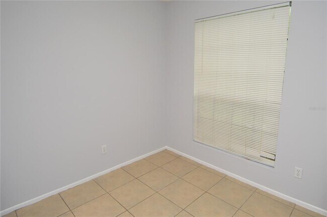 Building Photo - 8630 Mallard Reserve Dr