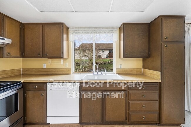 Building Photo - 13410 115th Ave NE