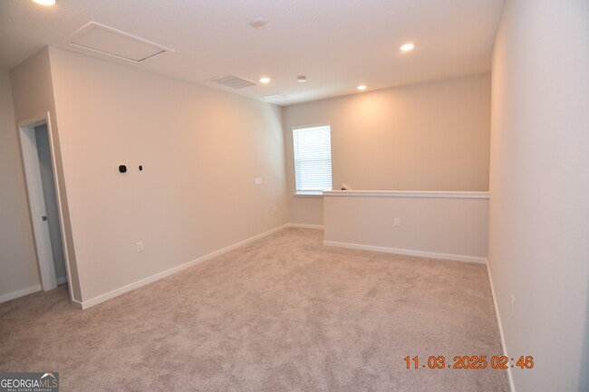 Building Photo - 213 Collin Nicholas Dr