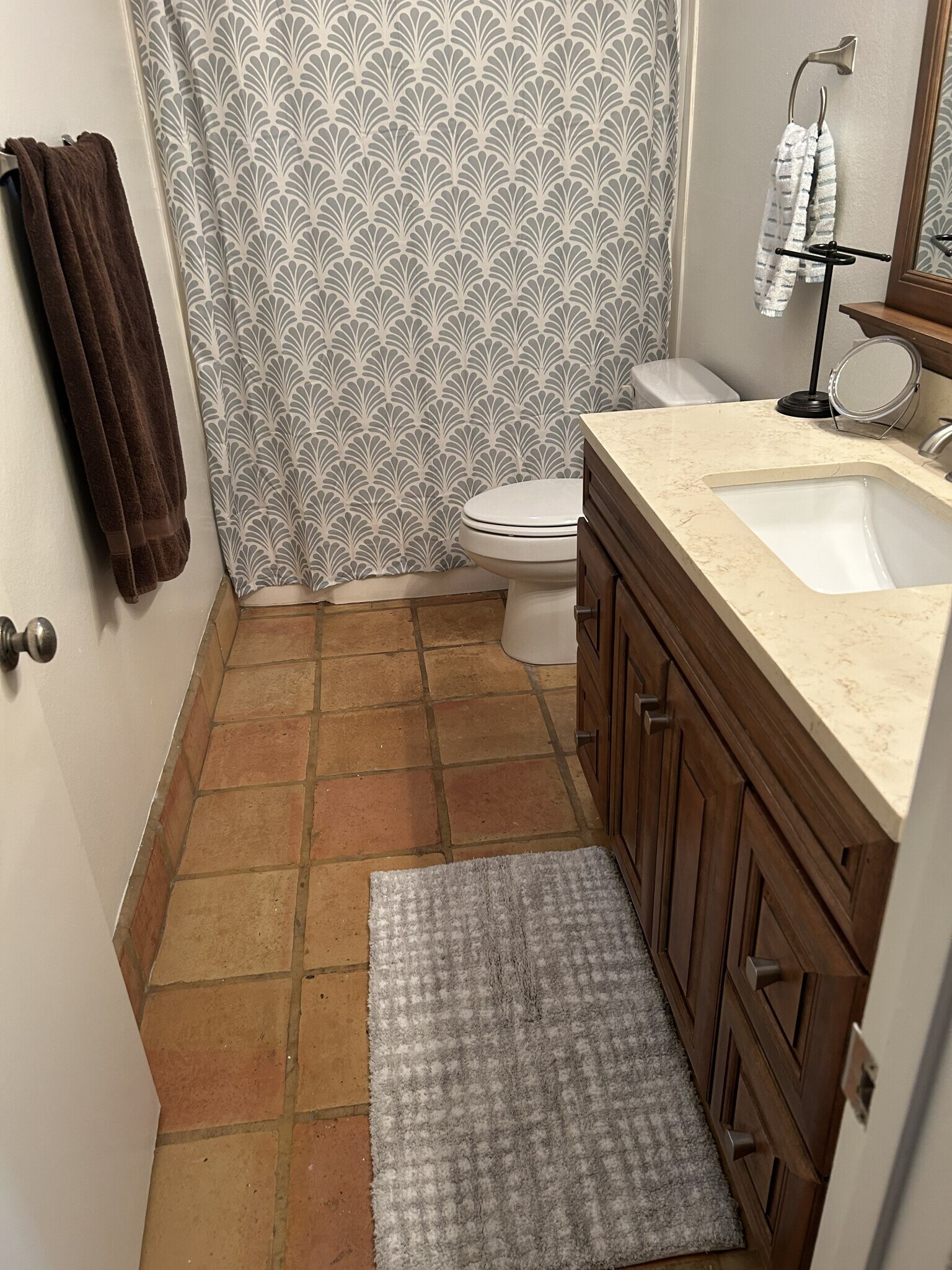 Building Photo - 2101 Ridgeview Pl