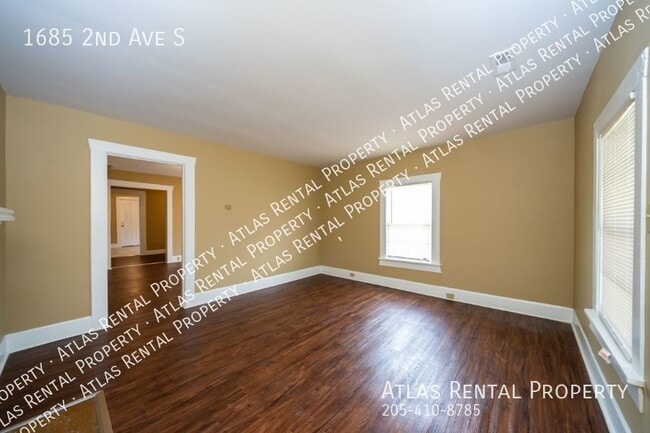Building Photo - 1685 2nd Ave S