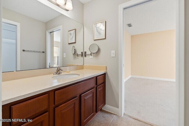 Building Photo - 11725 Paddock Gates Dr