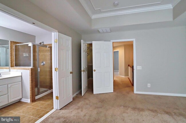 Building Photo - 8239 Singleleaf Ln