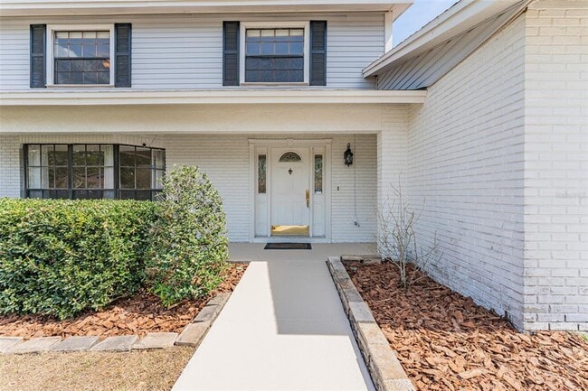 Building Photo - 16203 Fantasia Dr