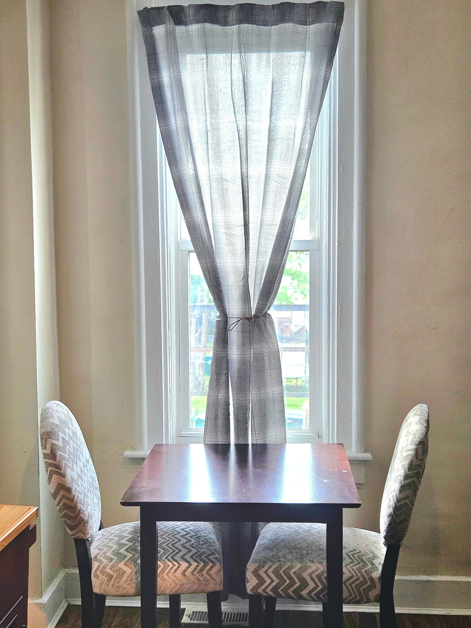 Kitchen dinning area - 1923 Dana Ave