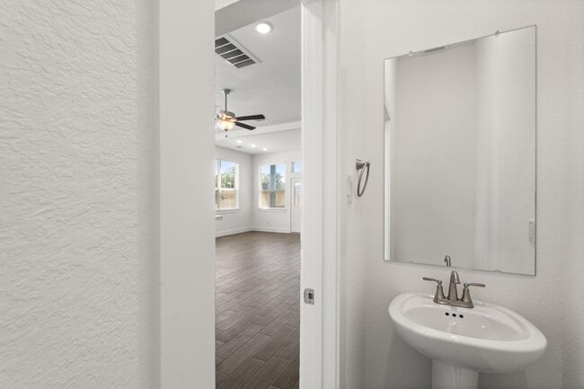 Building Photo - 414 Pk Hl Ct