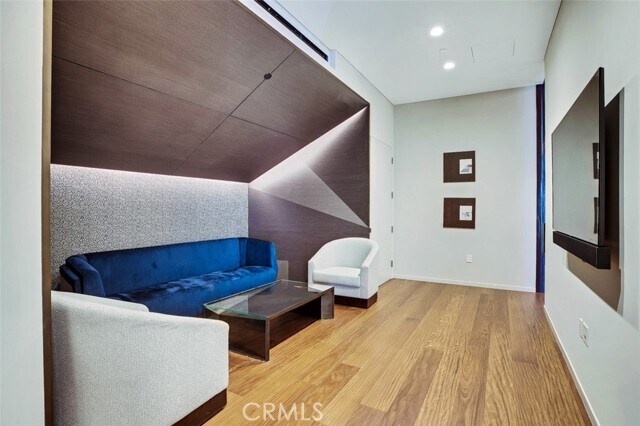 Building Photo - 889 Francisco St