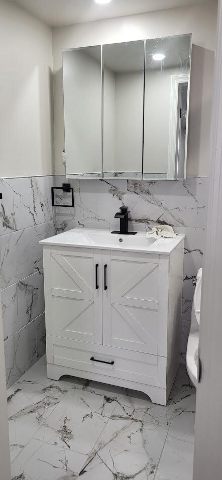 Building Photo - 1843 E 51st St