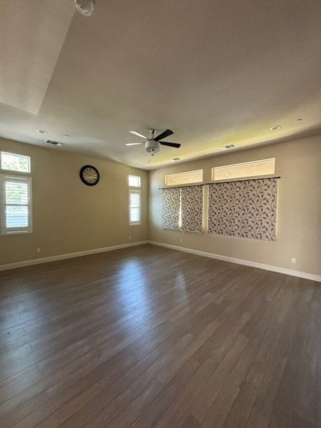 Building Photo - Move-In Ready: Elegant 4-Bedroom Home with Paid Solar in Gated Community