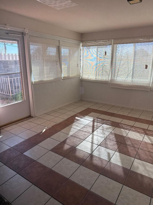 Building Photo - Large Vintage Home Available