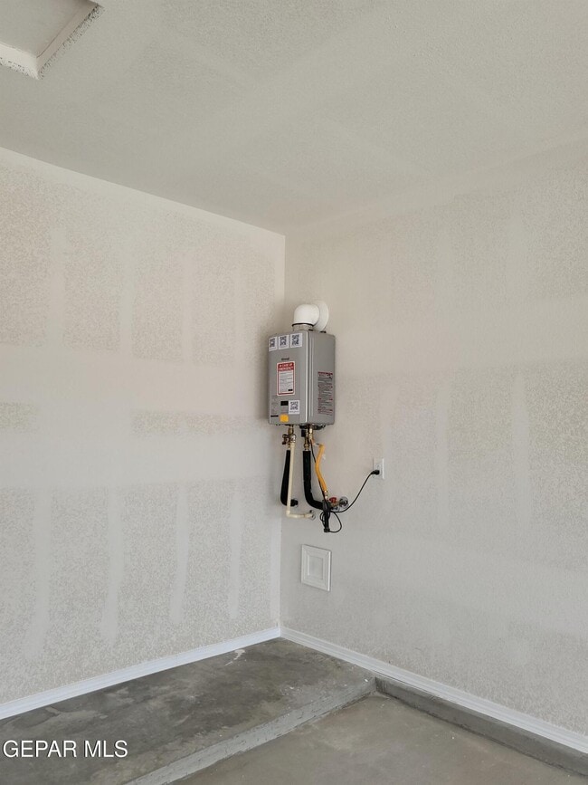 Building Photo - 15137 Ambition Ave