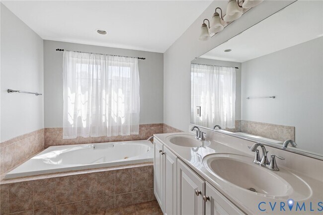 Building Photo - 14407 Charter Walk Ln