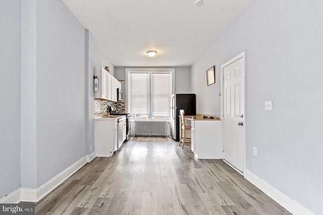 Building Photo - 1101 N 41st St