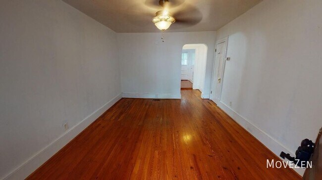 Building Photo - 111 Church St