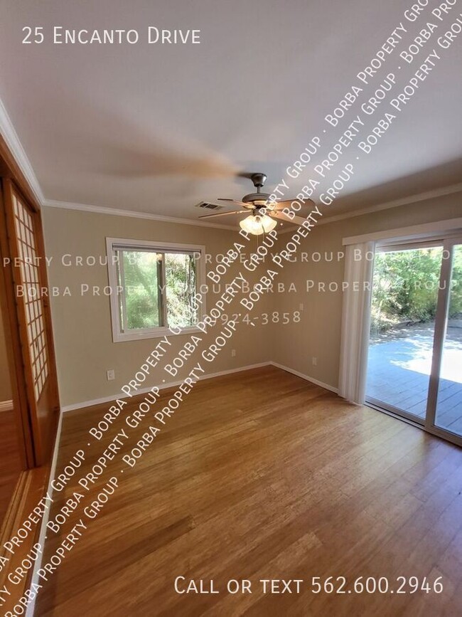 Building Photo - 25 Encanto Dr