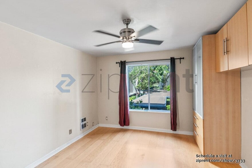 Building Photo - 955 Shorepoint Ct