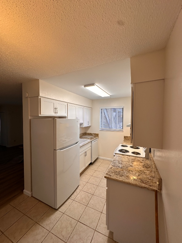 Building Photo - 9277 W 56th Pl