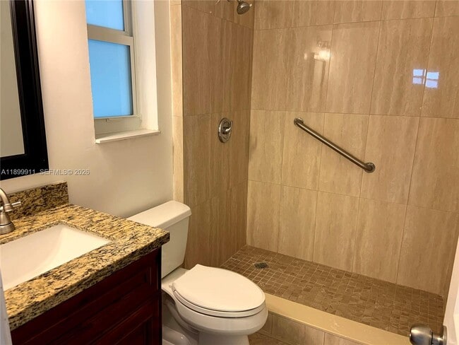 Building Photo - 6407 SW 5th St