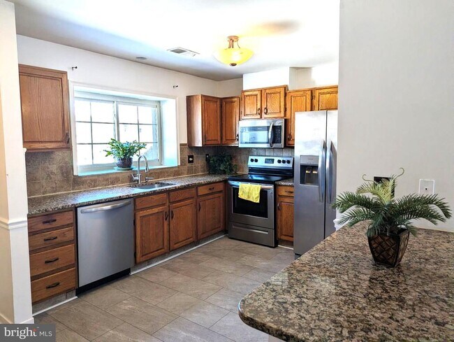 Building Photo - 22 Bryce Ct