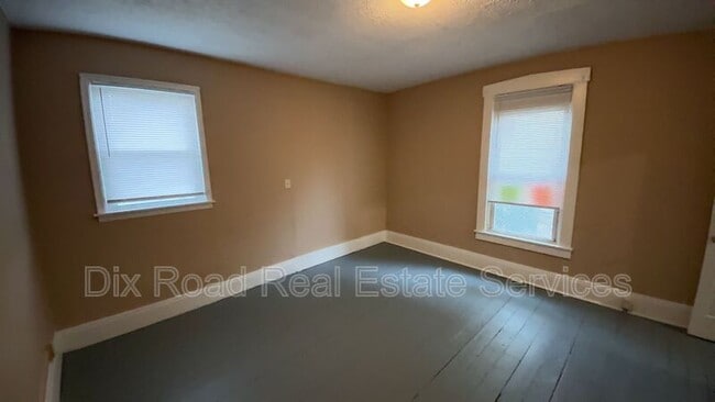 Building Photo - 406 South Seventh Street