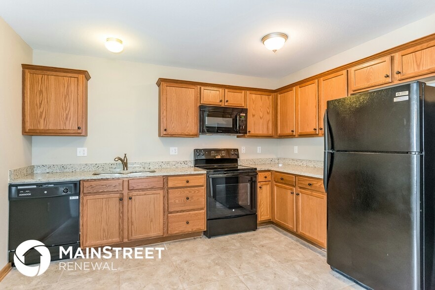 Building Photo - 212 Palmer Ct