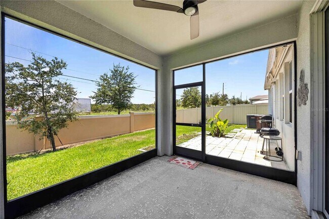 Building Photo - 281 Piave St
