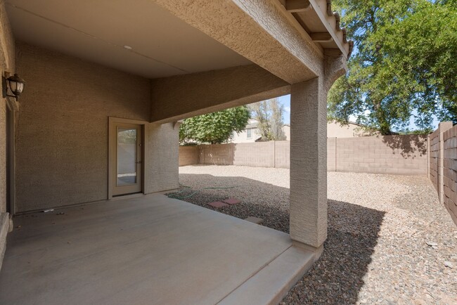 Building Photo - Spacious Floor Plan in Copper Basin