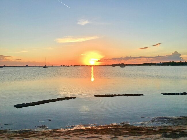 Building Photo - 4225 38th Ave S