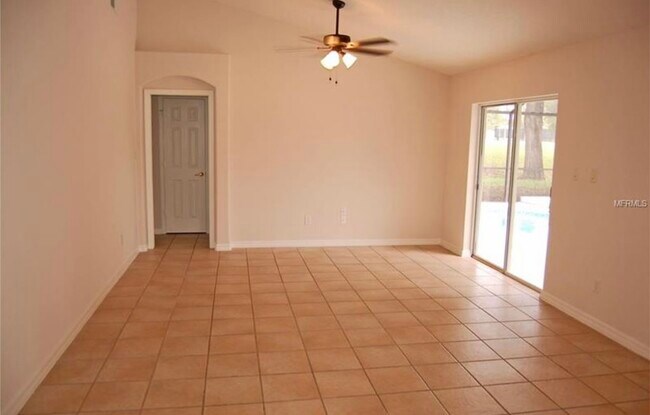 Building Photo - 2117 Pekoe Ct