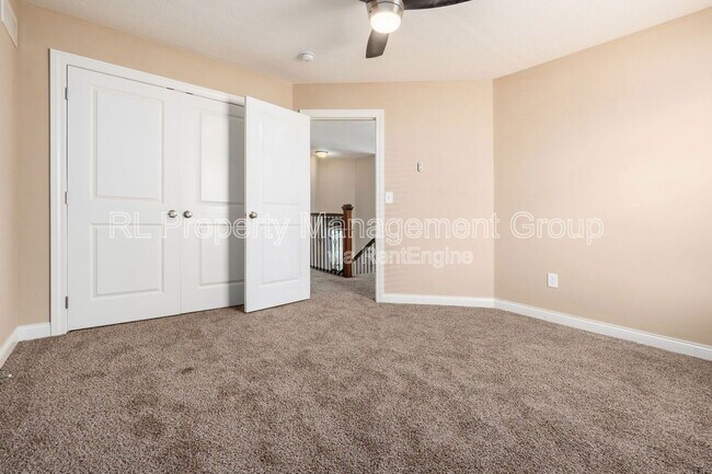 Building Photo - 10327 Indigo Dr