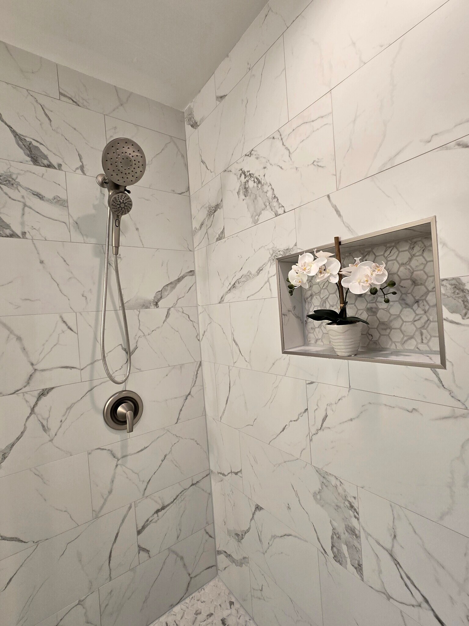 Building Photo - 100 Melvin Ave