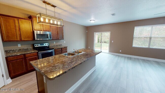 Primary Photo - 65061 Lagoon Forest Dr