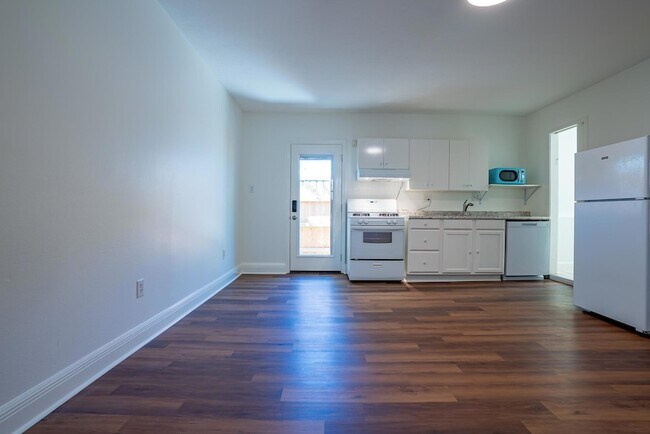 Building Photo - 5765 Palo Blanco Ln