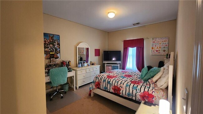 Building Photo - 1680 Sugar Ridge Dr