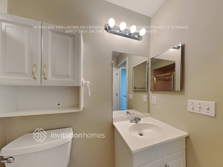 Building Photo - 36636 Francis Dr