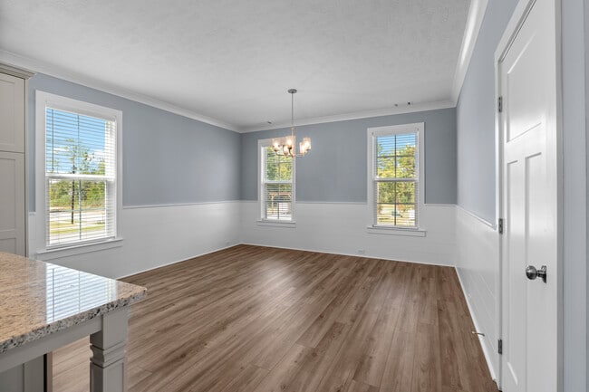 Building Photo - 721 Ronaldsay Rd
