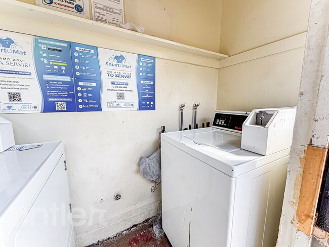 Building Photo - 4026 Palmwood Dr