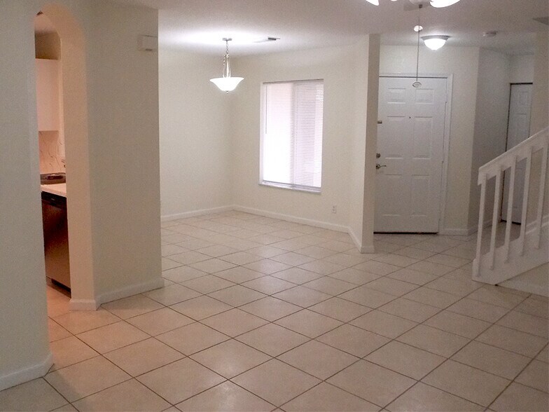 Dining Room - 3040 Waddell Ave