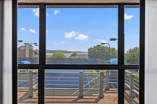 Building Photo - 560 Yacht Club Dr