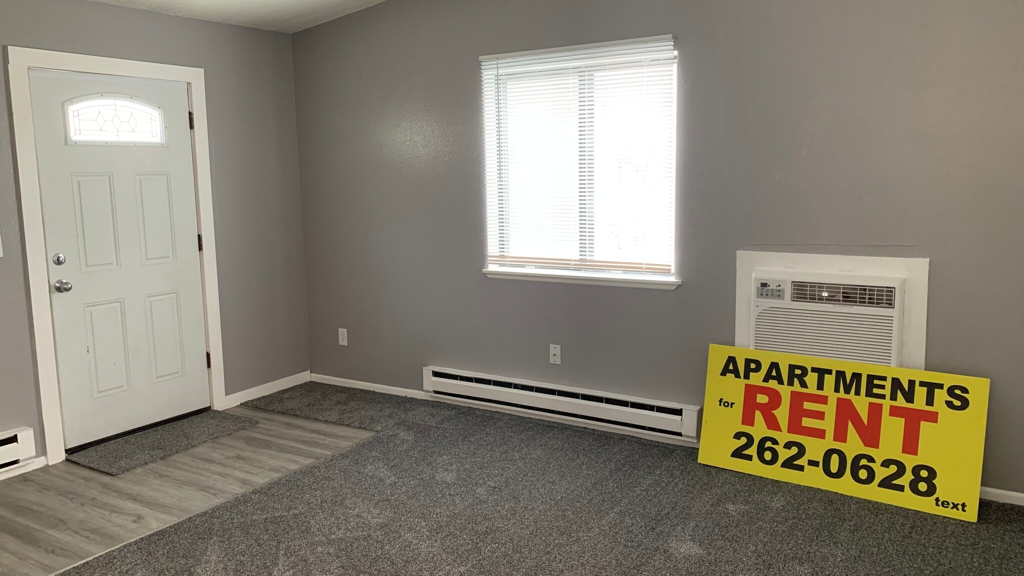 Building Photo - 961 E 23rd St