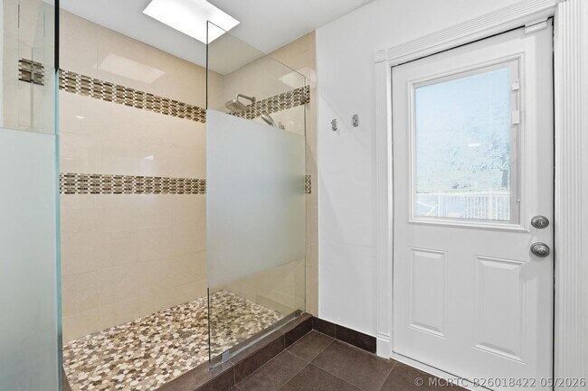 Building Photo - 13684 Exotica Ln