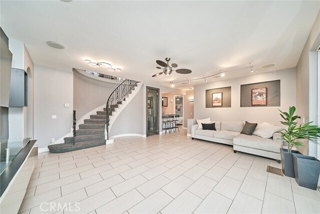 Building Photo - 30480 Sparkle Dr